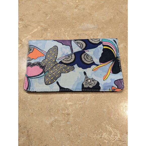NWT Vera Bradley Checkbook Cover - Picture 1 of 4